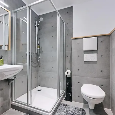 Apartamento G17 *