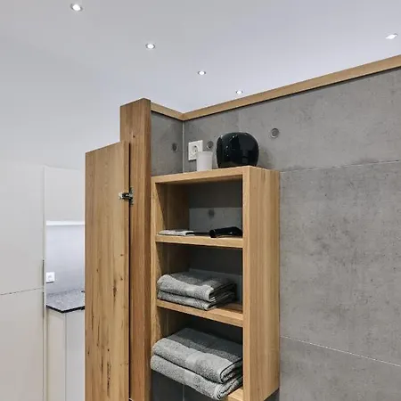 G17 * インスブルック