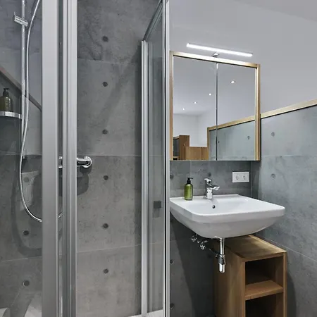Apartment G17 *